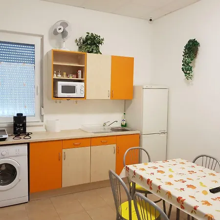Szatmarhaz Apartment Szombathely Exterior photo