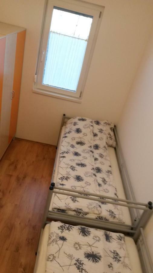 Szatmarhaz Apartment Szombathely