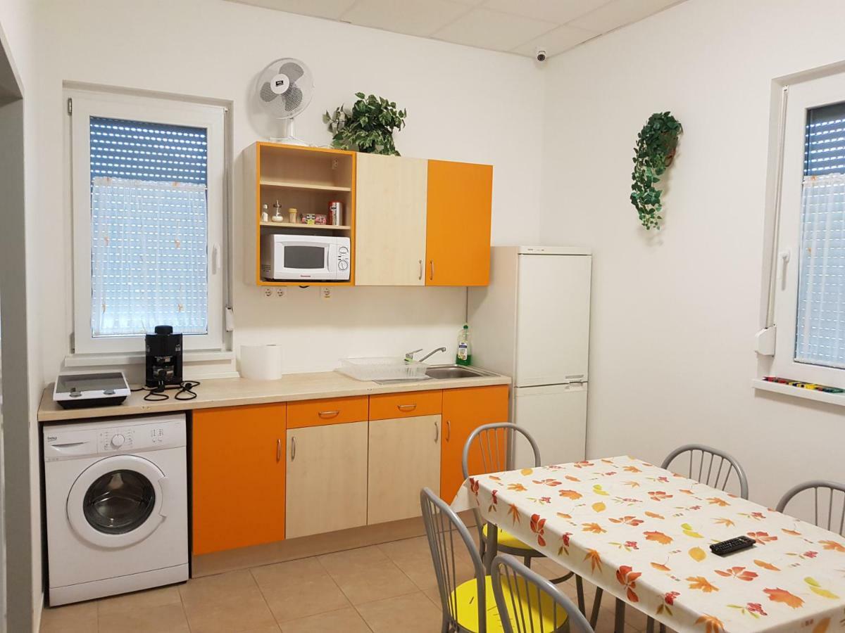 Szatmarhaz Apartment